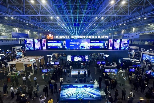 大會現(xiàn)場.jpg 大會現(xiàn)場.jpg